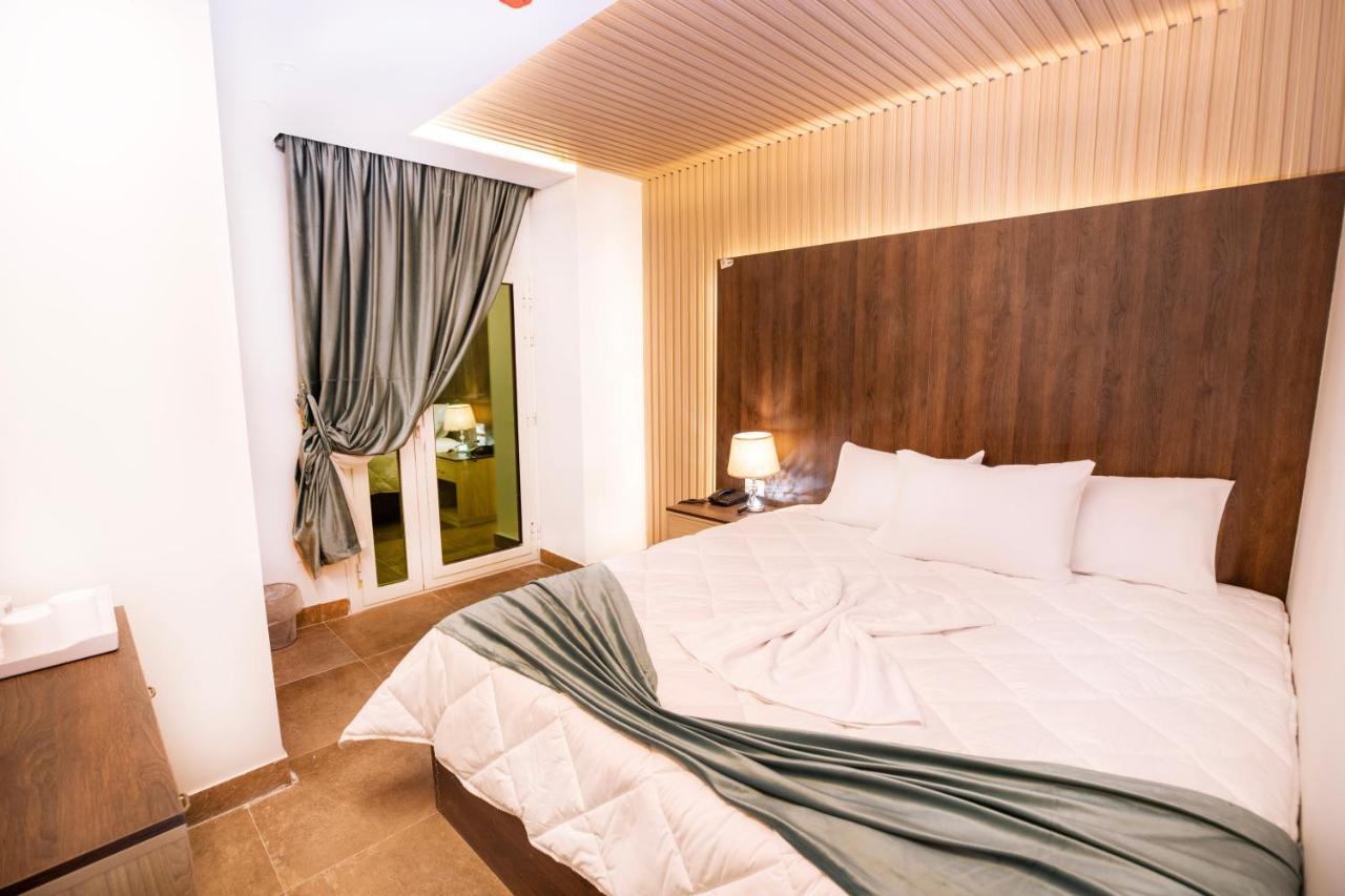 Blue Pyramids Eyes Hotel Al Kawm al Akhdar Εξωτερικό φωτογραφία