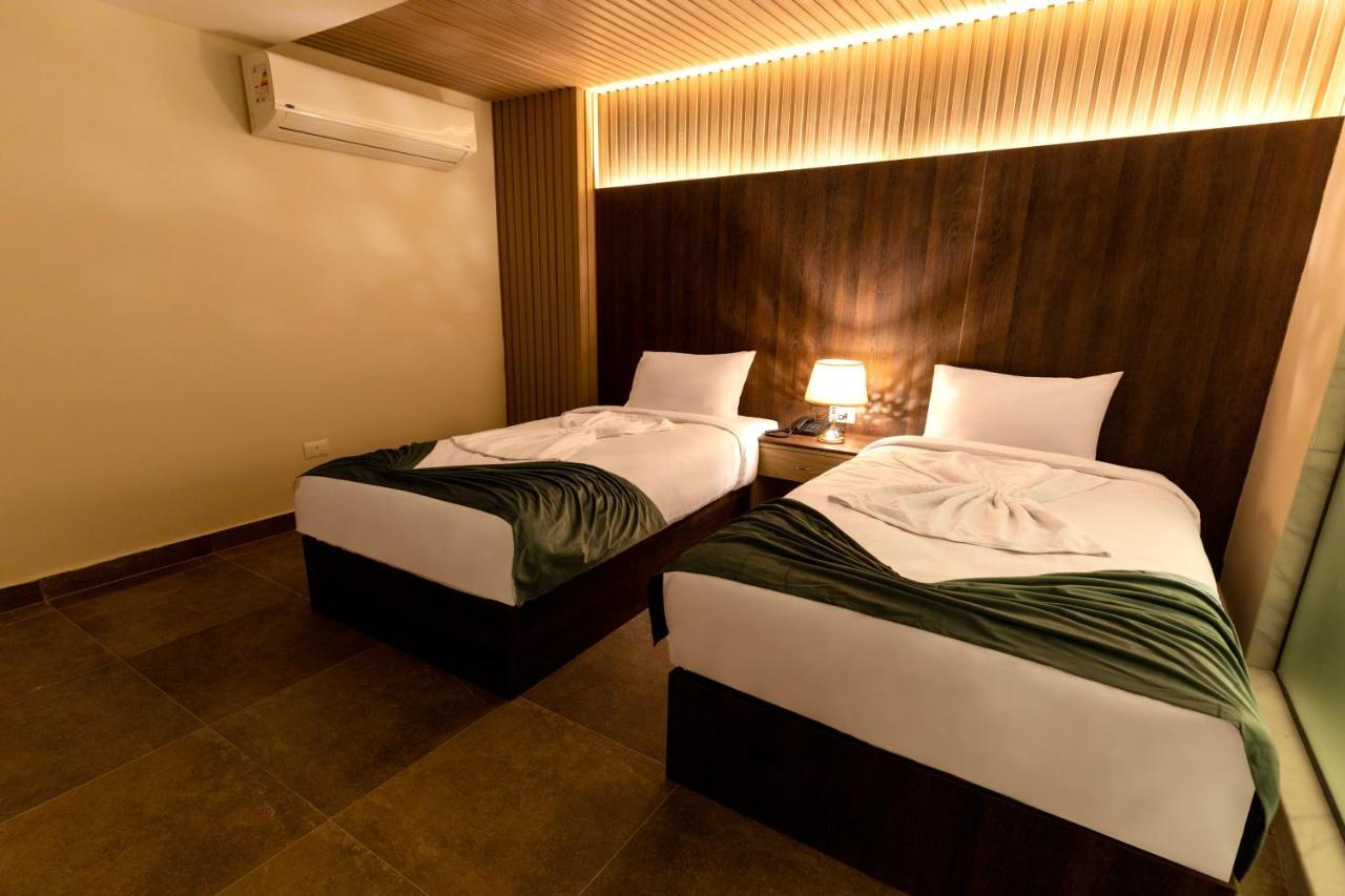 Blue Pyramids Eyes Hotel Al Kawm al Akhdar Εξωτερικό φωτογραφία